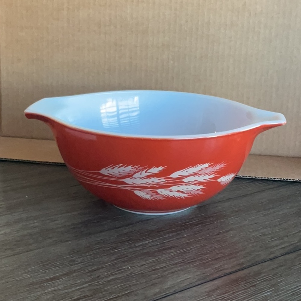VTG Pyrex Autumn Harvest Wheat 1.5L  Burnt-Orange Cinderella Bowl Pattern 442